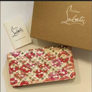 💯% Authentic Christian Louboutin clutch bag LE